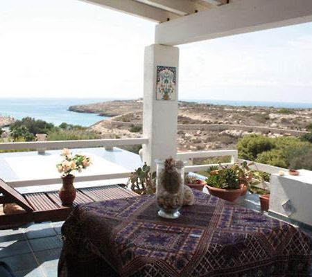 Adamantea - Le Due Lune Lampedusa Exterior photo